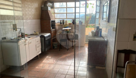 Casa à venda com 5 quartos, sendo 3 suítes,  em Vila Rosália, Guarulhos, SP