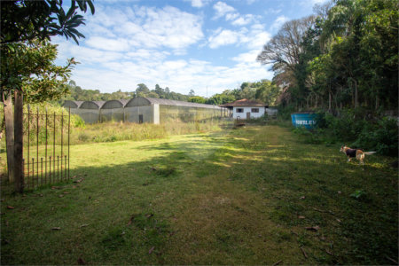 Terreno à venda com 1 quarto em Jardim Camargo (canguera), São Roque, SP