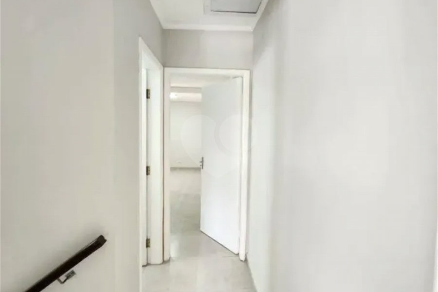 Sobrado à venda com 2 quartos em Vila Guedes, São Paulo, SP