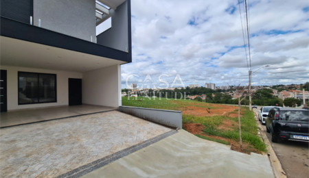 Casa em condomínio à venda com 5 quartos, sendo 3 suítes,  em Wanel Ville, Sorocaba, SP
