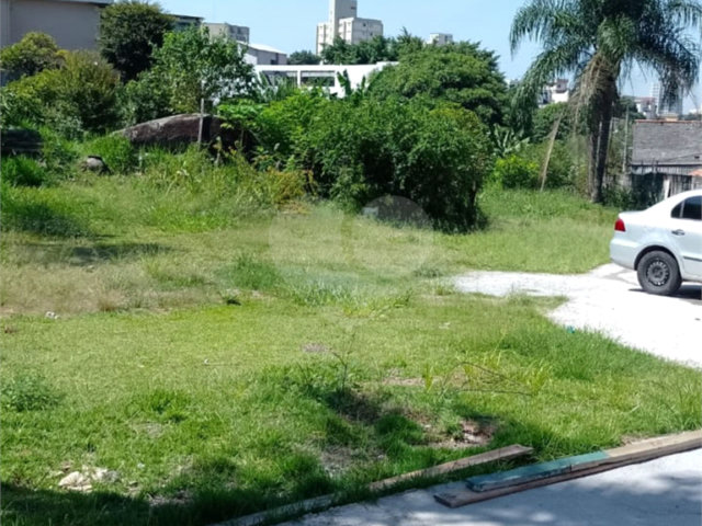 Terreno à venda em Vila Guedes, São Paulo, SP