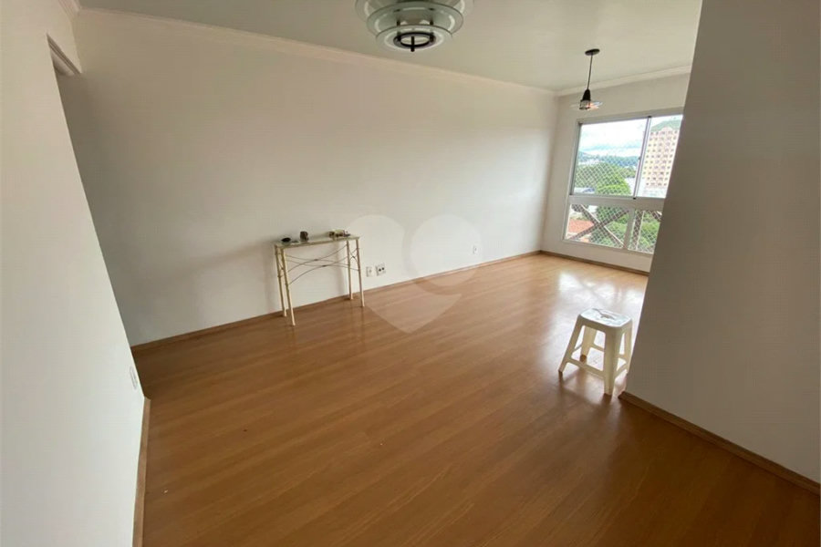 Apartamento à venda com 3 quartos, sendo 1 suíte, em Horto, São Paulo, SP
