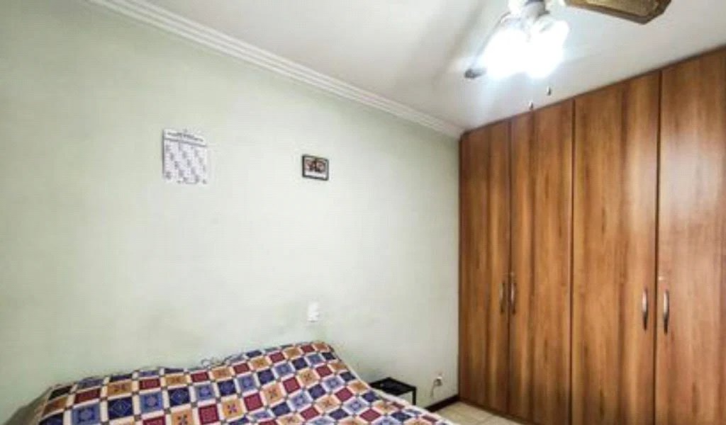 Casa à venda com 3 quartos, sendo 1 suíte,  em Vila Morse, São Paulo, SP