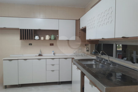 Casa Térrea à venda com 3 quartos, sendo 2 suítes,  em Jardim Marajoara, São Paulo, SP
