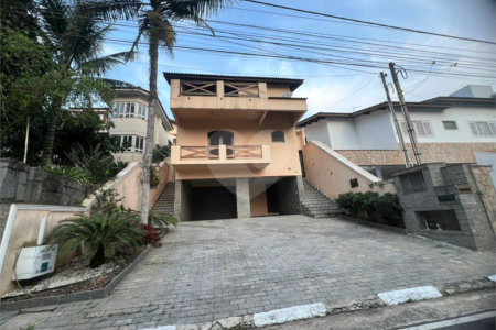 Sobrado 360m² 3 Dormitorios Mogi das Cruzes - SP
