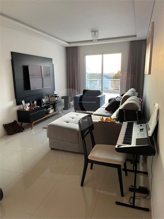 Casa à venda com 3 suítes no condomínio Residencial Rubi, Mogi das Cruzes - SP