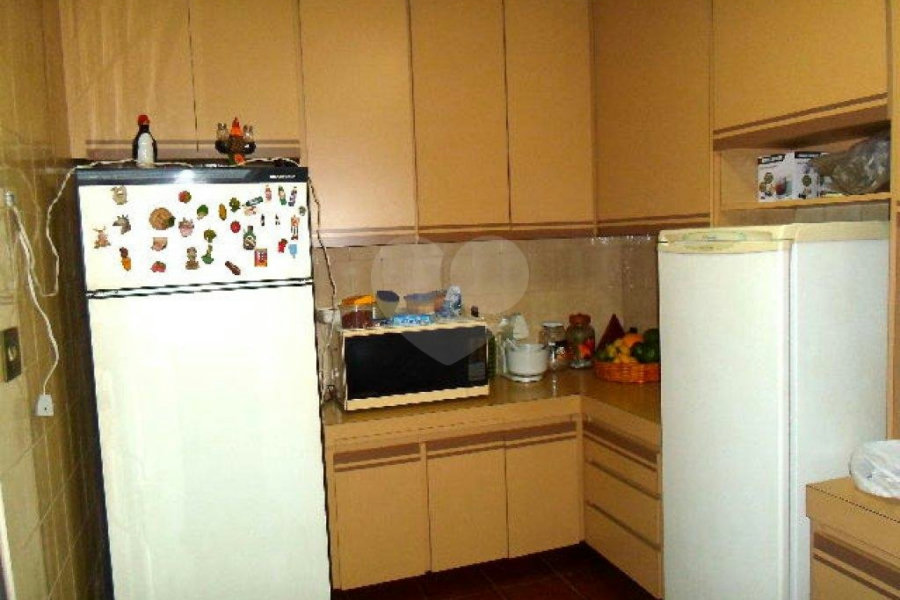 Sobrado à venda com 4 quartos, sendo 2 suítes, em Jardim Leonor Mendes de Barros, São Paulo, SP