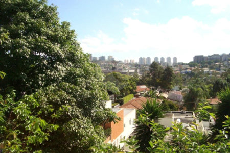 Casa à venda com 3 suítes em Jardim Leonor, São Paulo, SP