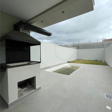 Casa à venda com 3 suítes em Jardim dos Pinheiros, Atibaia, SP