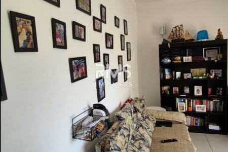 Casa à venda com 3 suítes no condomínio Granja Olga II, Sorocaba - SP
