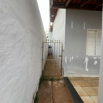 Casa à venda com 3 quartos, sendo 1 suíte,  em Jardim Primaveril, Três Lagoas, MS