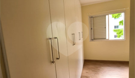 Apartamento à venda com 3 quartos, sendo 1 suíte,  em Alto da Boa Vista, São Paulo, SP