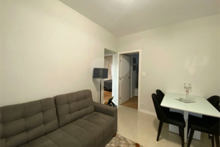Apartamento à venda com 2 quartos em Santana, São Paulo, SP