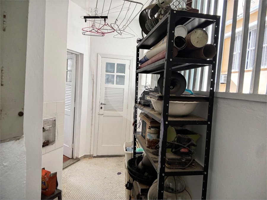 Apartamento à venda com 2 quartos, sendo 1 suíte, em Lagoa, Rio de Janeiro, RJ