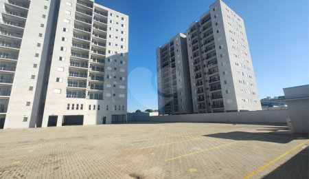 Apartamento para alugar com 3 quartos, sendo 1 suíte,  em Jardim das Palmeiras, Atibaia, SP