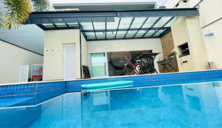 Casa à venda com 3 quartos, sendo 1 suíte, no condomínio Sun Lake, Sorocaba - SP