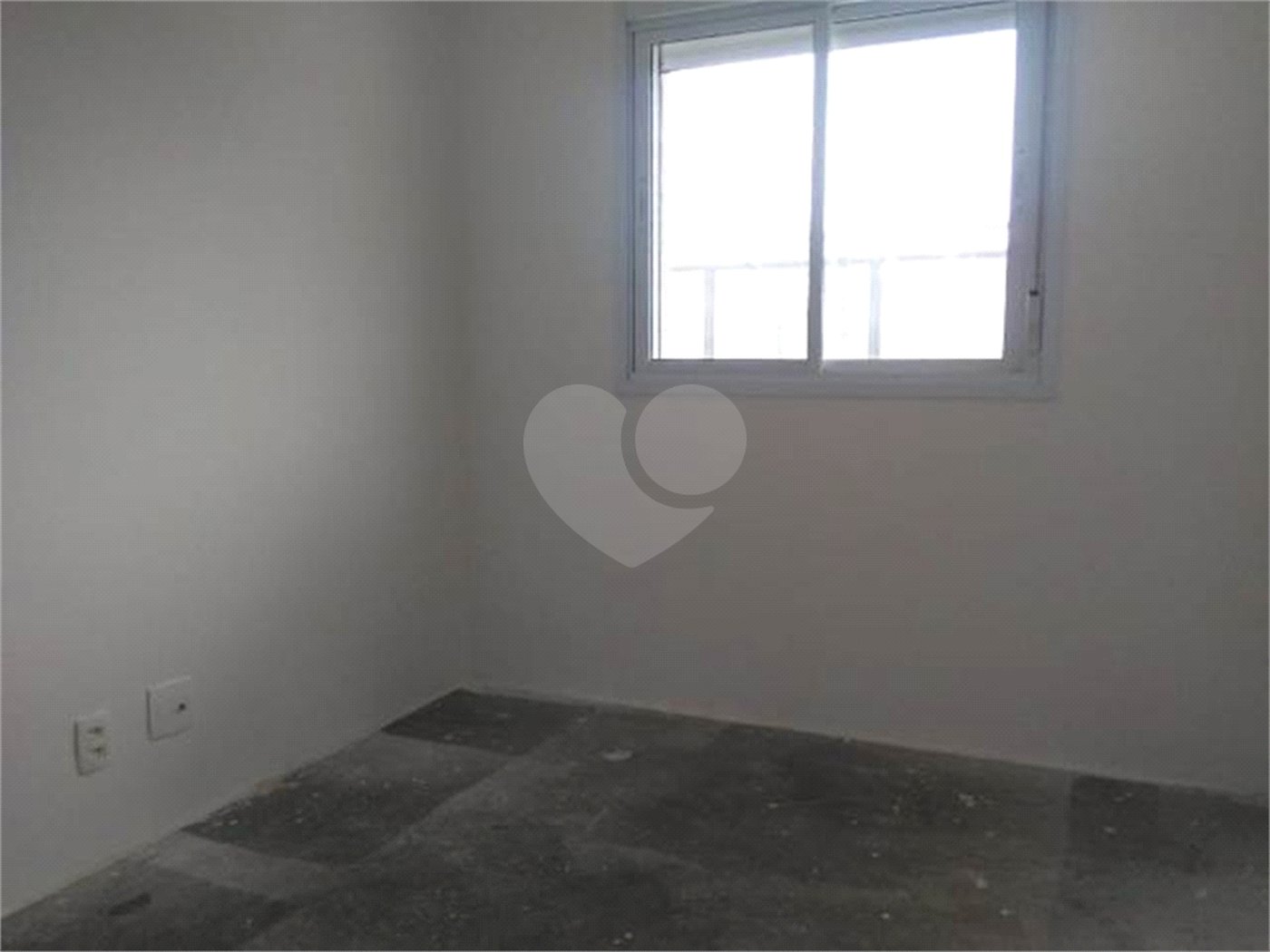 Apartamento à venda com 2 quartos, sendo 1 suíte,  em Vila Paiva, São Paulo, SP