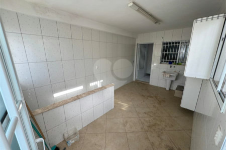 Casa à venda com 4 quartos, sendo 1 suíte, em Jardim das Samambaias, Jundiaí, SP