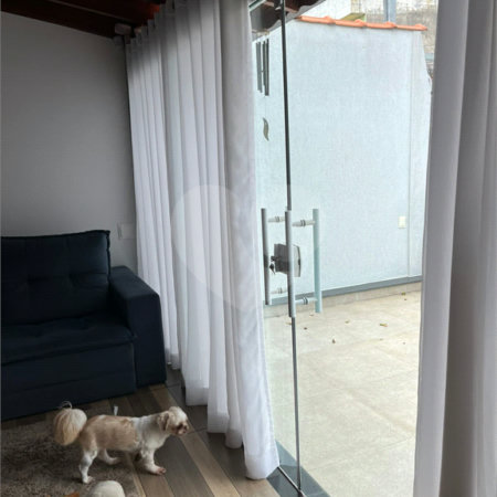Sobrado à venda com 3 quartos, sendo 1 suíte, em Jardim Fernandes, São Paulo, SP