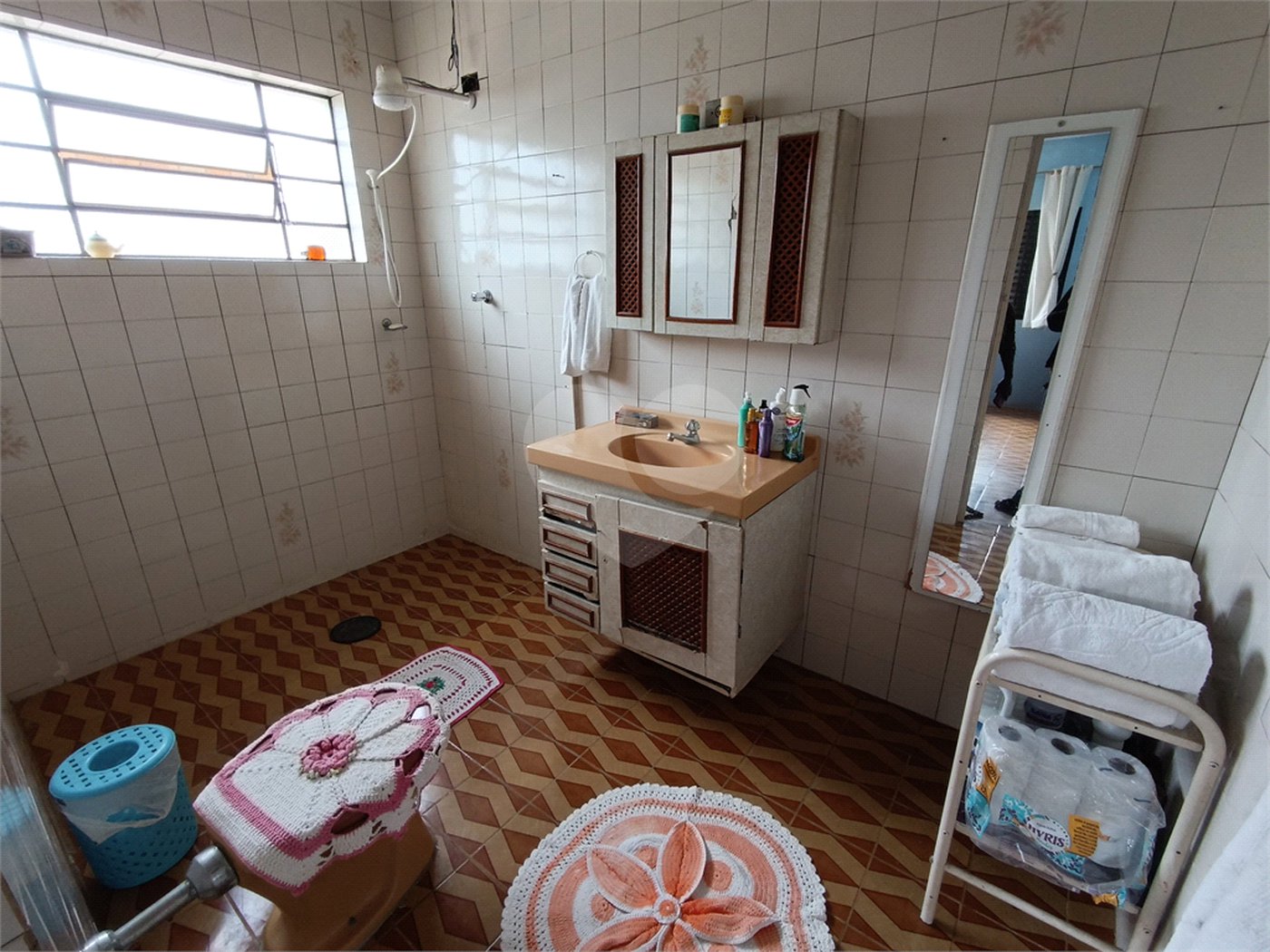 Casa à venda com 3 quartos, sendo 1 suíte, em Jardim Caparelli (mailasqui), São Roque, SP