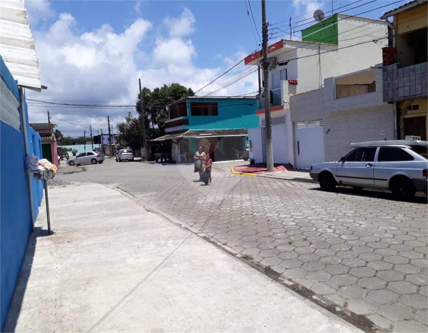 Casa à venda com 3 quartos em Balneário Laranjeiras, Itanhaém, SP