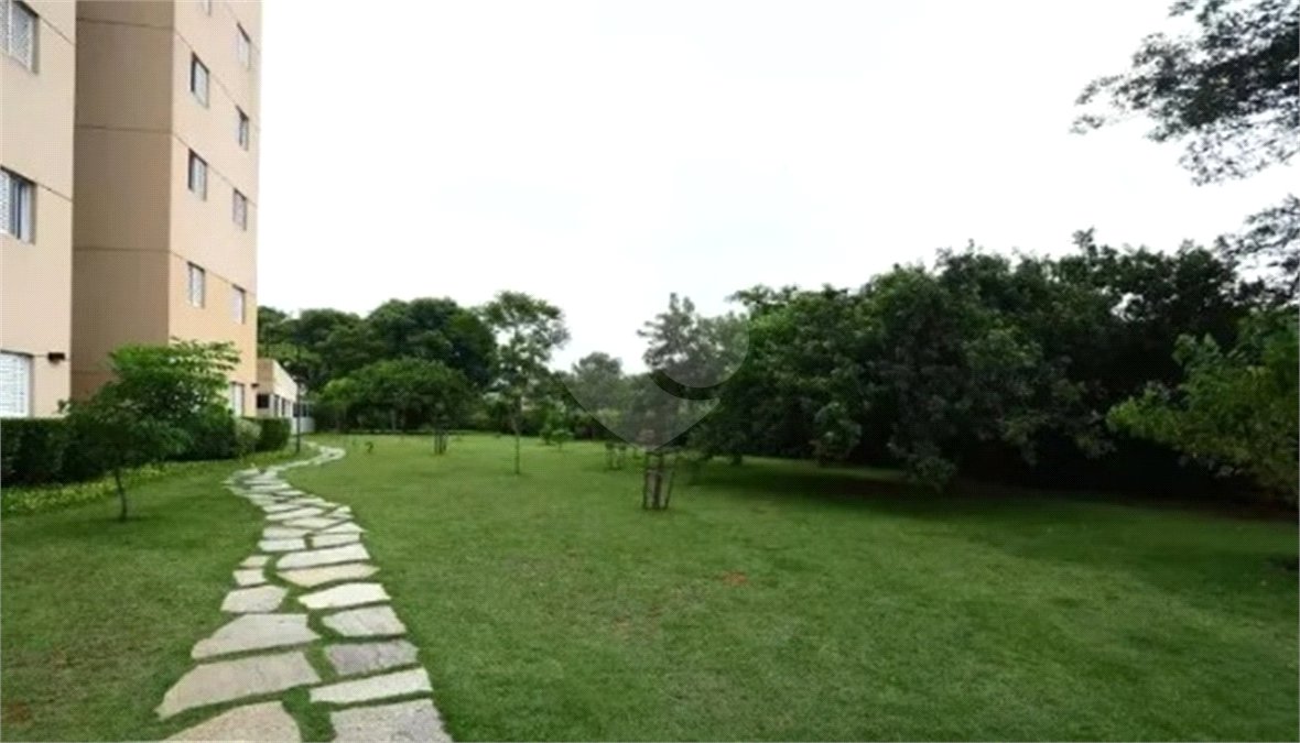 Apartamento à venda com 3 quartos, sendo 1 suíte, em Jardim Nova Taboão, Guarulhos, SP