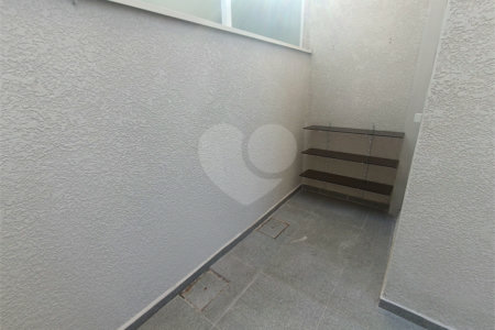 Apartamento à venda com 2 quartos em Estação, São Roque, SP