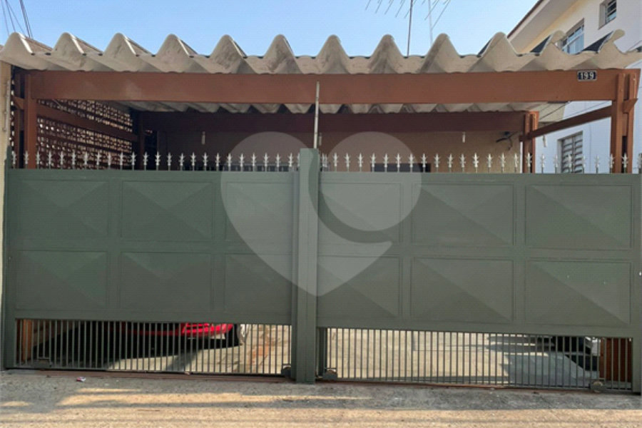 Sobrado à venda com 4 quartos, sendo 1 suíte,  em Horto Florestal, São Paulo, SP