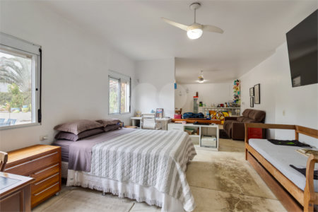 Casa à venda com 3 quartos, sendo 2 suítes,  em Alto da Boa Vista, São Paulo, SP