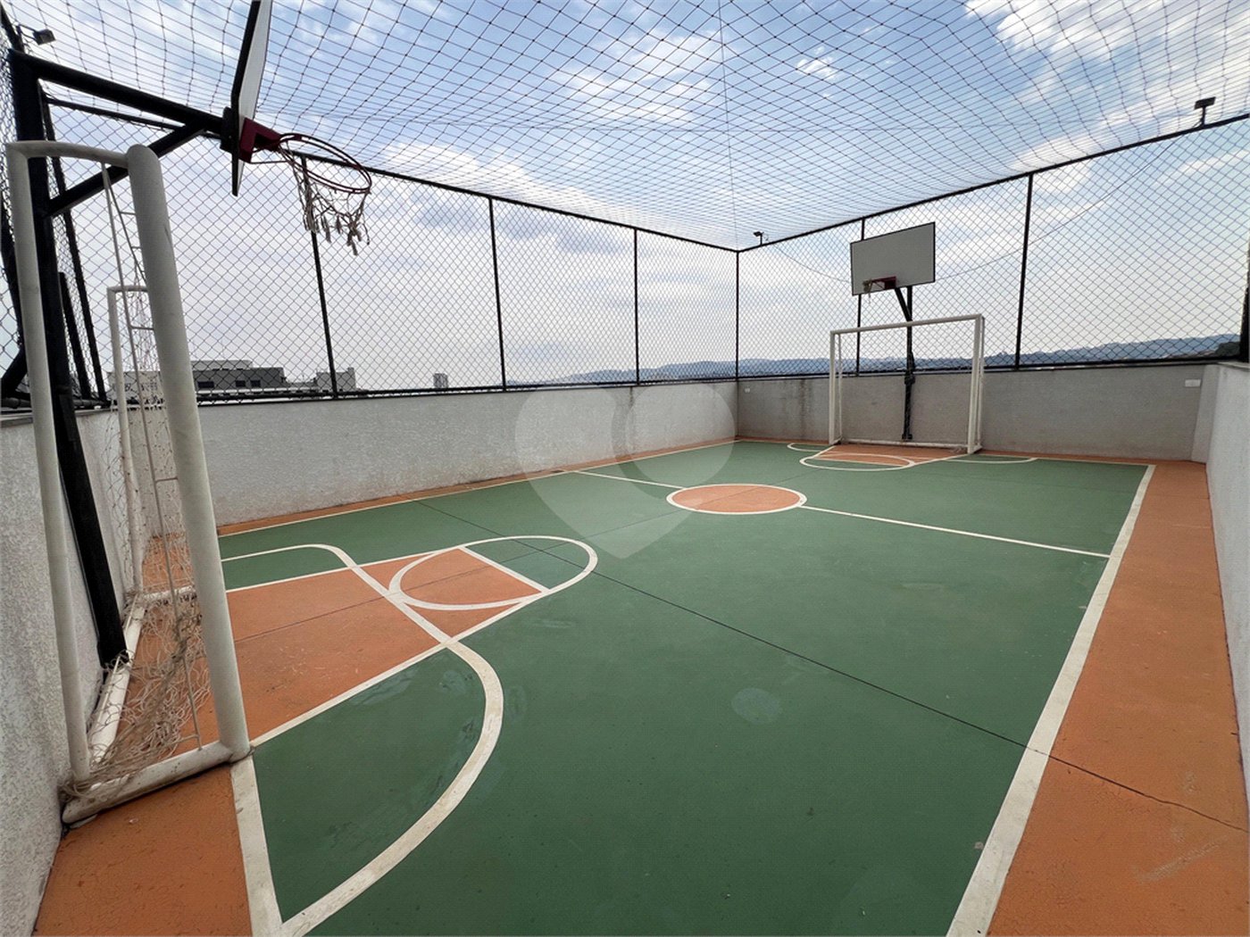 Apartamento à venda com 2 suítes em Atibaia Jardim, Atibaia, SP