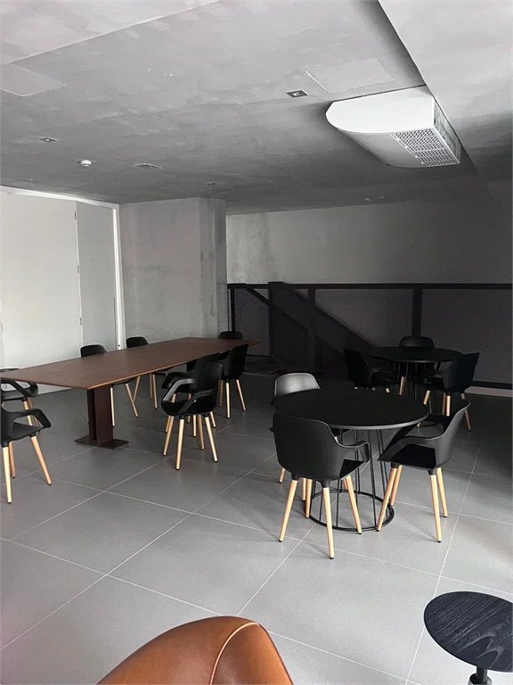 Apartamento à venda com 1 quarto em Cerqueira César, São Paulo, SP