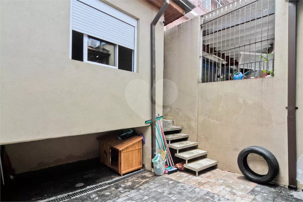 Sobrado à venda com 2 quartos, sendo 1 suíte, em Vila dos Remédios, São Paulo, SP