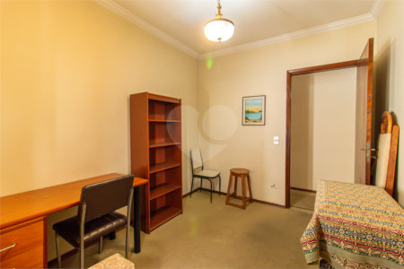 Casa à venda com 3 quartos, sendo 1 suíte, em Chácara Santo Antônio, São Paulo, SP