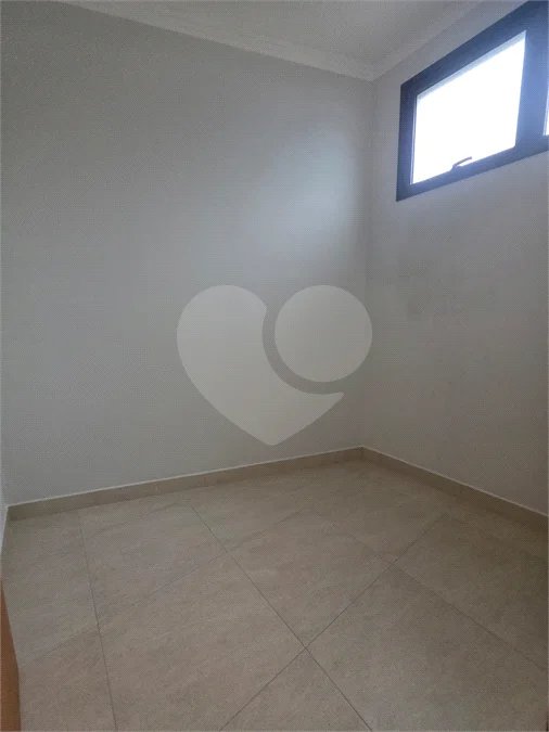 Prédio Comercial para Locação no Jardim Santo Antônio em Valinhos/SP