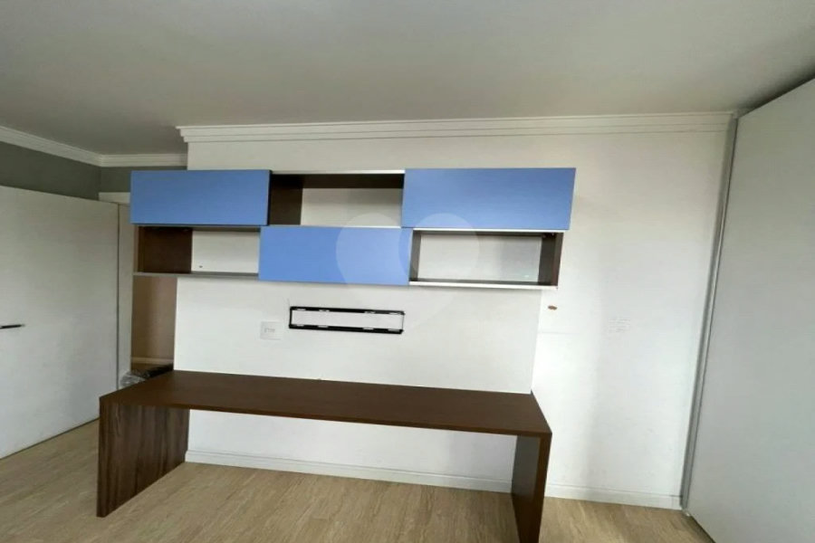 Apartamento à venda com 3 quartos, sendo 1 suíte,  em Vila Guilherme, São Paulo, SP