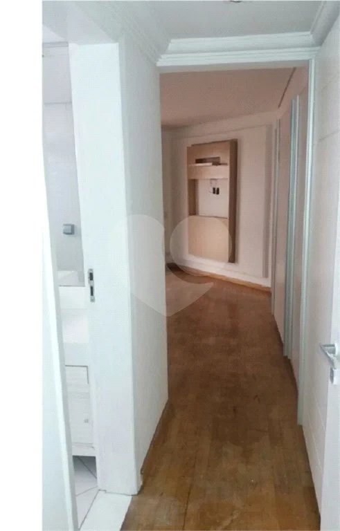 Cobertura duplex à venda na Mooca de 277m² com 3 dormitórios, 1 suíte e 3 vagas.