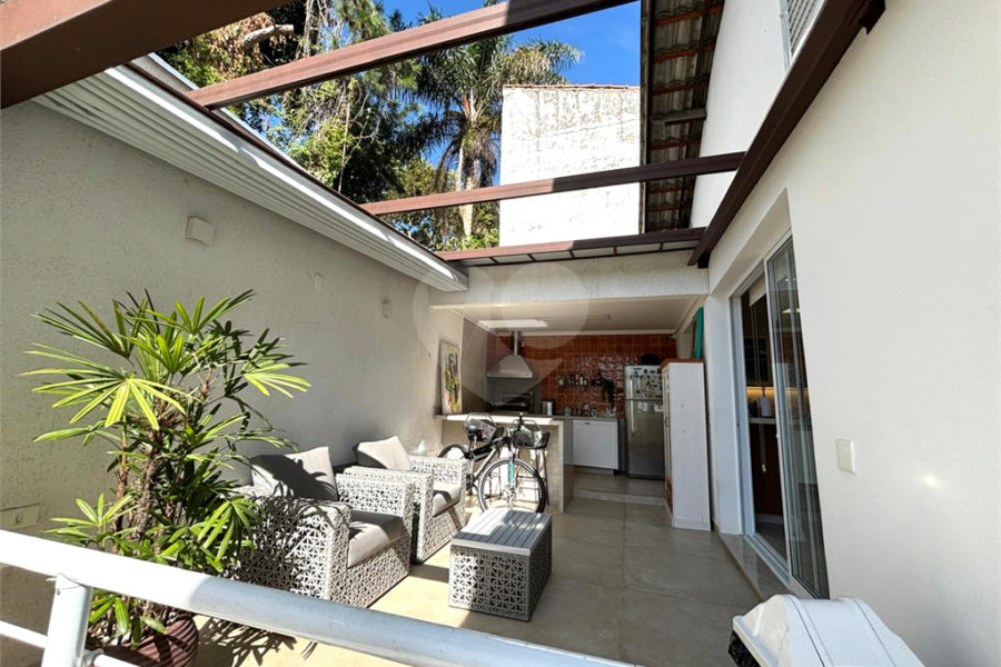 Casa térrea em rua sem saída com guarita 24hs - Tremembé - São Paulo/SP