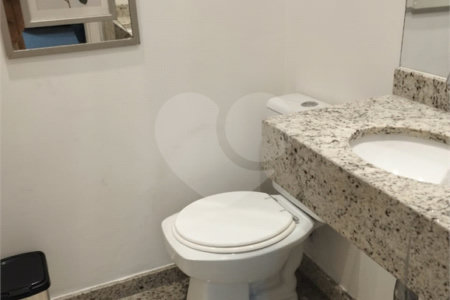 Duplex à venda com 3 suítes em Cerqueira Cesar, São Paulo, SP