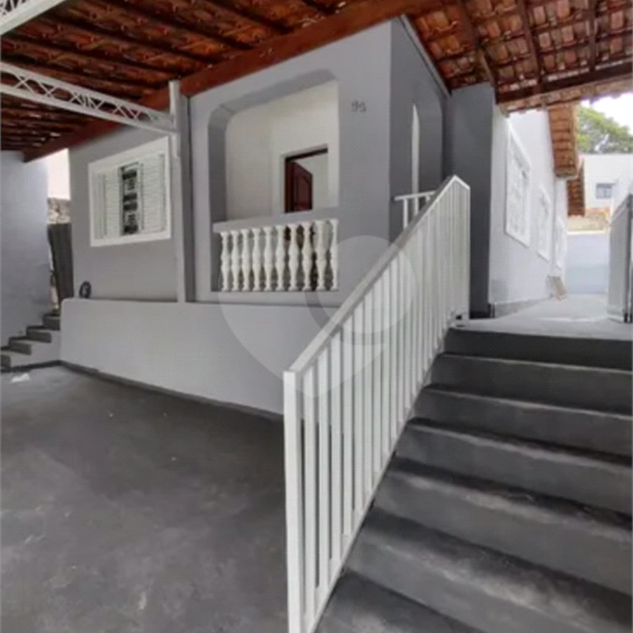 CASA A VENDA NO CENTRO COM 3 DORMITÓRIOS, 1 SUÍTE, 4 VAGAS, SÃO JOSÉ DOS CAMPOS/SP.