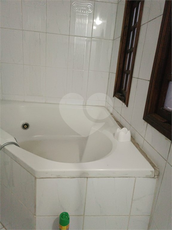 Sobrado com 4 Quartos e 4 banheiros à Venda -337 m² por R$ 850.,000 -- Jardim Vivan,-Jaraguá, São Paulo - SP