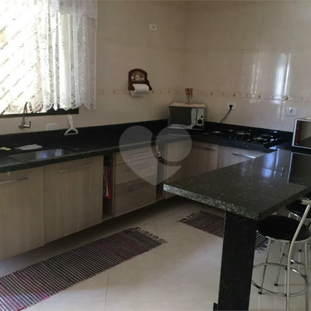 Casa com 112m² , 2 dormitórios , sendo 2 suítes , à venda no bairro da Penha.