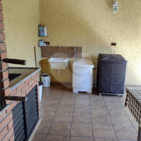 Casa com 180m² , 3 dormitórios , sendo 1 suíte , 2 vagas , à venda em Itaquera