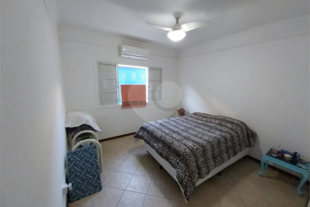 Sobrado à venda com 5 quartos, sendo 1 suíte,  em Terra Nobre, Louveira, SP