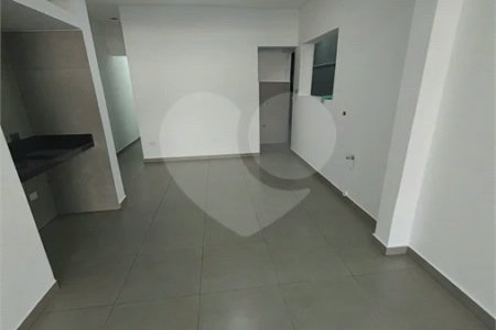 SALÃO COMERCIAL DE 100M² - RECEM REFORMADO