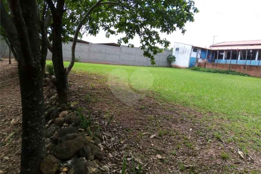 Chácara à venda na Avenida das Ondas em Piracicaba/SP.