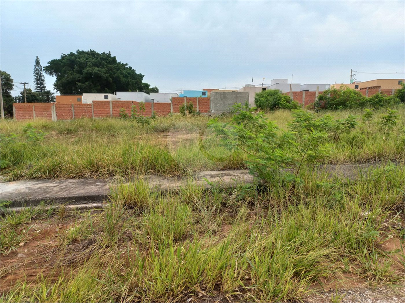Terreno com 150,00 m² .