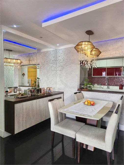 Apartamento de 82m² cm 3 quartos e 2 vagas, à venda no Condomínio Alpes da Serra, no Picanço, Guarulhos.