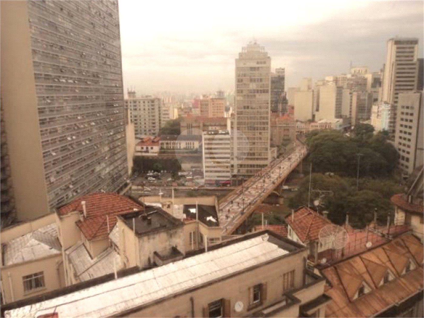 Sala Comercial no Centro