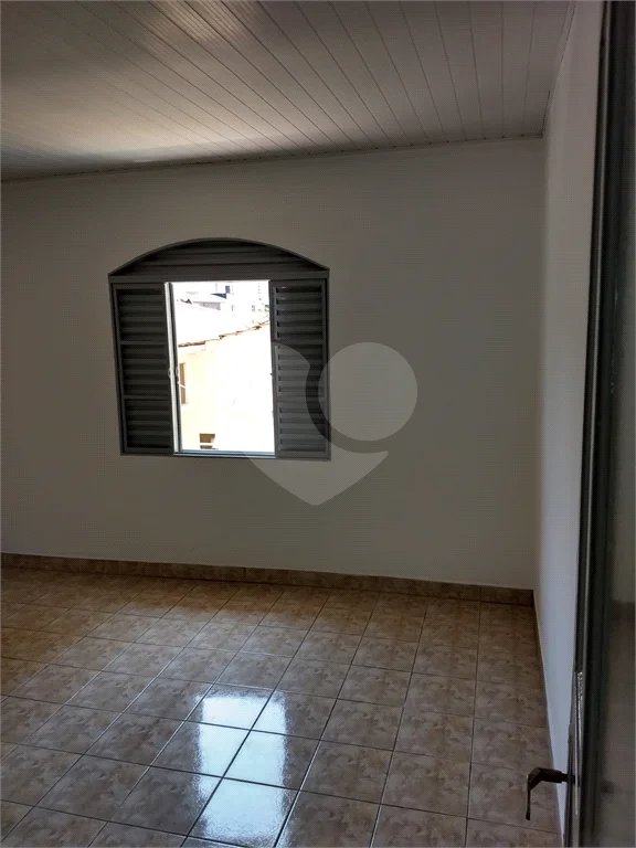 Três casas em terreno de 402m² , à venda no bairro Barcelona em São Caetano do Sul.