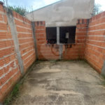 Casa térrea no Prolongamento Jardim das Torres.
